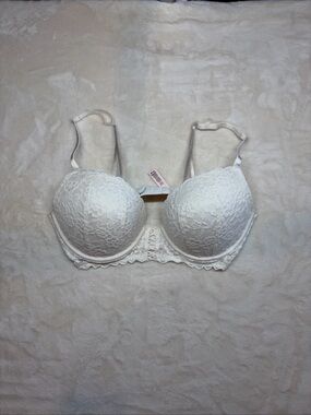 Victoria Secret Sexy Tee Lacie Lace Up Longline Push Up Bra 36D Coconut White